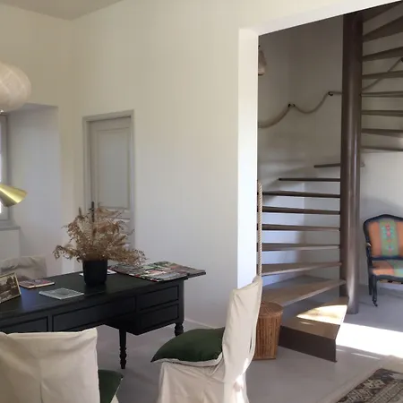 Domaine De La Partoucie 4* 孔佛朗