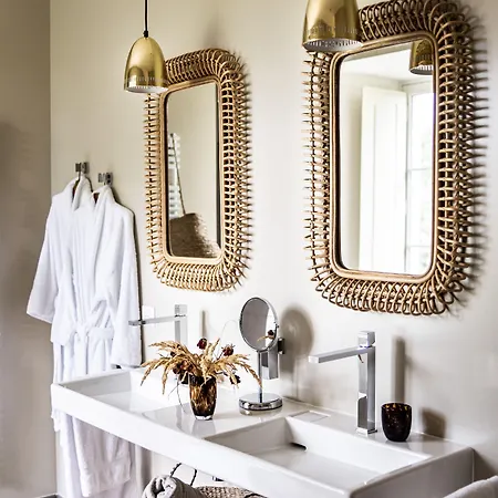 Domaine De La Partoucie 4* 孔佛朗