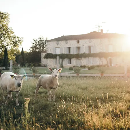 Domaine De La Partoucie 4* Confolens
