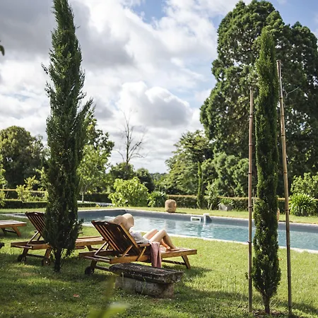 Domaine De La Partoucie 4* Confolens