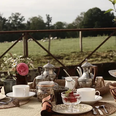 Domaine De La Partoucie 4*
