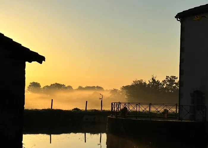 Bed & Breakfast Domaine De La Partoucie 4*