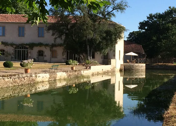Domaine De La Partoucie 4*
