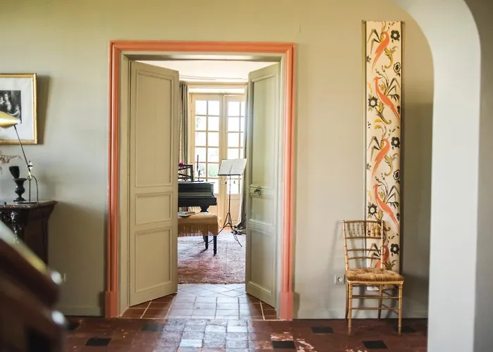 Domaine De La Partoucie Bed & Breakfast